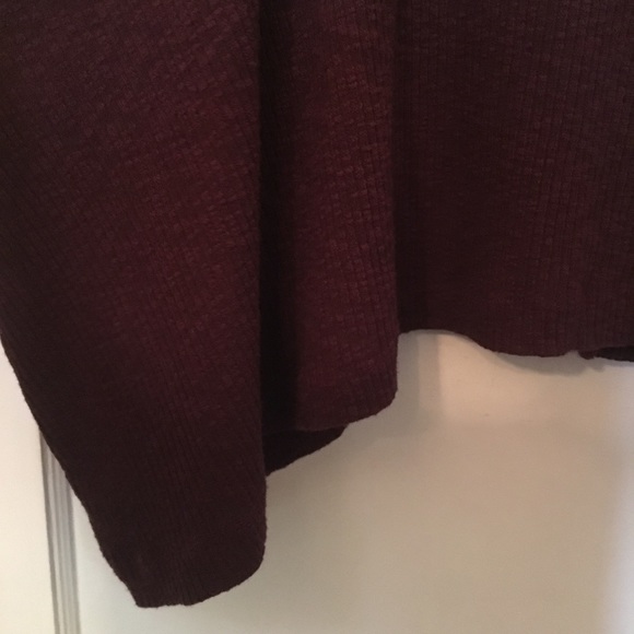 Free People Beach Cross Back World Cowl Sweater M - Picture 8 of 8